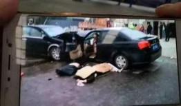 三乡车祸最新爆料视频曝光,现场惨状触目惊心，事故原因引关注